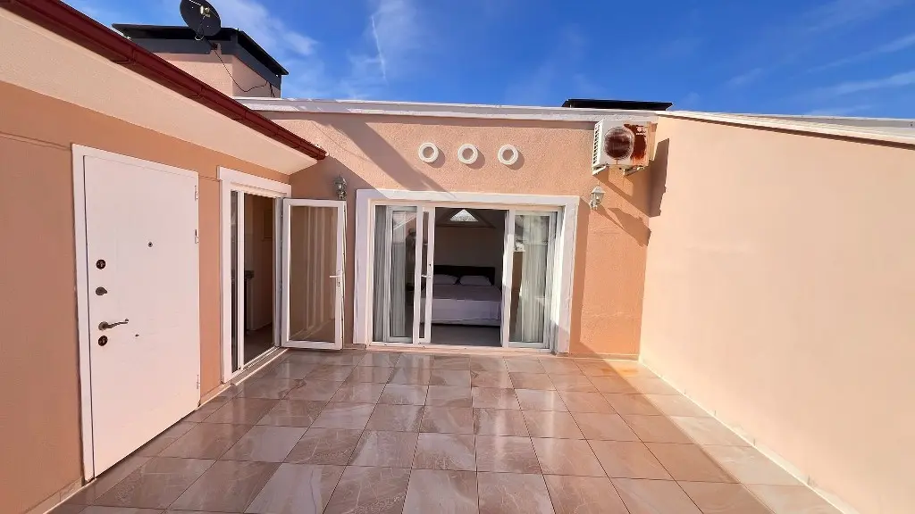 Roof terrace
